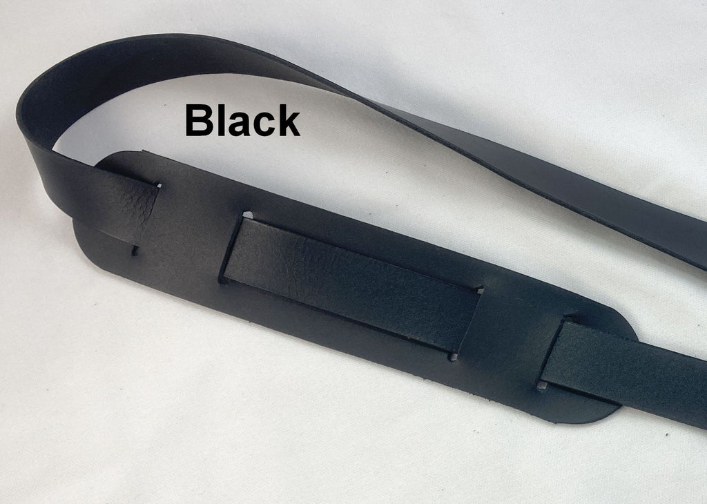 black strap with shoulder pad